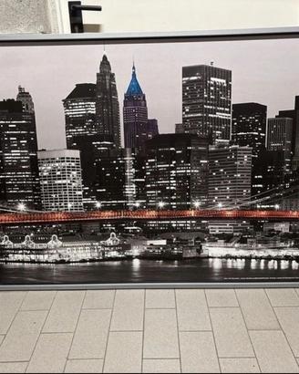 Stampa New York IKEA con cornice grigia 141x101
