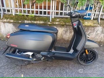 NUOVA LAMBRETTA 200 Special MATT BLACK