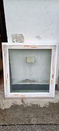 Finestra in PVC nuova