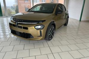 Lancia Ypsilon Hybrid e-DCT LX