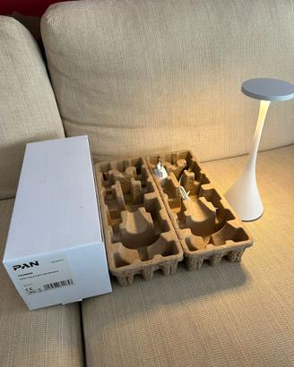 Lampada ricaricabile da tavolo