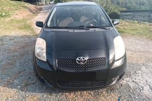 TOYOTA YARIS 1.4 D4D 5