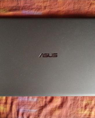 Asus vivobook 2022 (prezzo contrattabile)