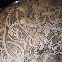 Vassoio-centrotavola vintage decorato argentato