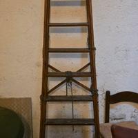 Scala in legno vintage