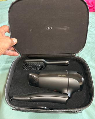 GHD flight+ travel hair