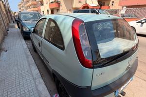 Opel Corsa 3 serie restaurata