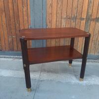 Comodino tavolino anni 60 con finiture in ottone