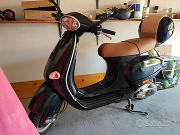 Vespa Piaggio 125