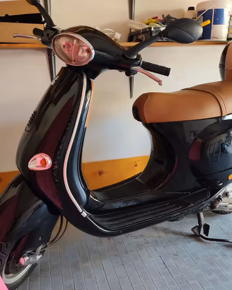 Vespa Piaggio 125