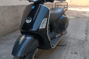 Vespa 250 gts i.e.