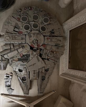 Lego millenium falcon 75192 ucs