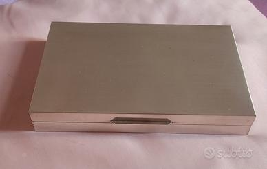 Scatola portaoggetti argento 800