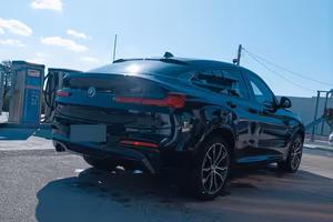 BMW X4 M-Sport Total Black