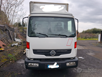 Nissan Atleon 3000 35/15 prezzo trattabile