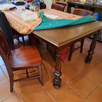 Tavolo legno 110x120 allungabile + 6 sedie