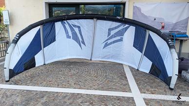 Vela kitesurf NAISH PIVOT Q 12 2026 usata