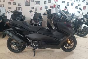 Yamaha T Max 560