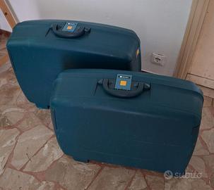 Coppia valigie rigide DELSEY CLUB usate.