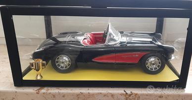 1:18 Chevrolet Corvette Burago 