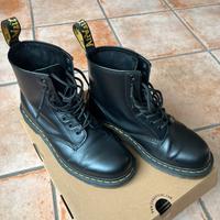 Dr. Martens taglia 42