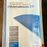 Libro di matematica per scuole superiori.