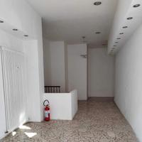 Negozio Faenza su corso principale