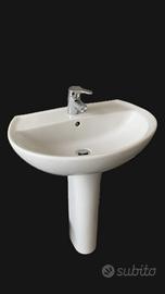 Lavabo Pozzi ginori con colonna e miscelatore