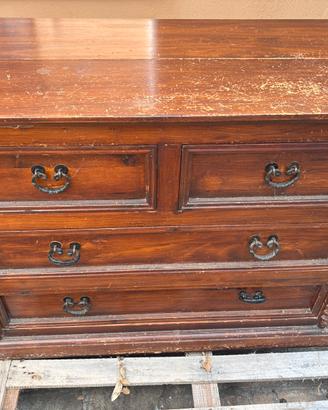 Como in legno massiccio