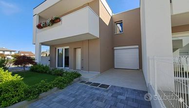 Villetta a schiera di 155 m² con più di 5 locali e