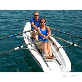 Veloce Yole per canottaggio