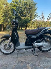 scarabeo 50 scooter