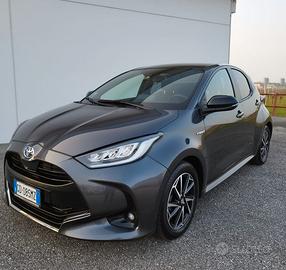 Toyota Yaris lounge 