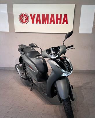 Honda SH 125 carbon grey