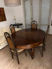 Tavolo pranzo ovale