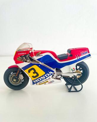 Honda NS 500 Randy Mamola 1984 scala 1:12