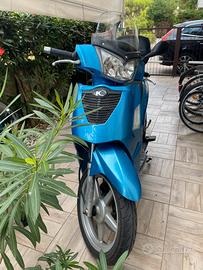 Scooter Kymco People S200
