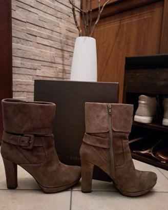 Stivaletto donna n. 40