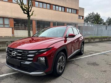 HYUNDAI Tucson 1.6 CRDI MHEV DCT X-TECH KM. 0 PR