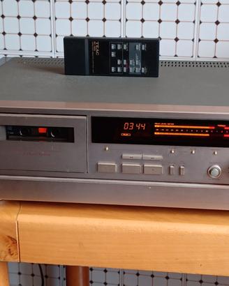 Registratore a cassette TEAC V-9000