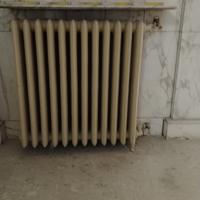 Caloriferi con piedini