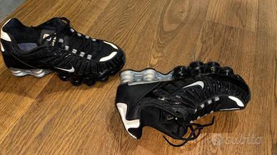 Nike Shox nere