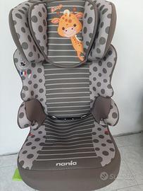Seggiolino auto 15-36 kg. Sfoderato e lavato