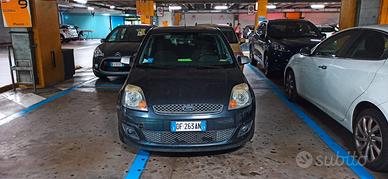 Ford Fiesta 1.4 TDCi Titanium neopatentati 68cv ✅✅