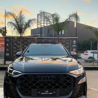 Audi Q8 RS TFSI V8 quattro tiptronic Performance