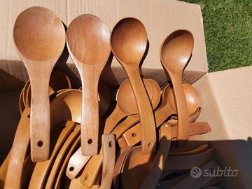 30 Cucchiai in legno