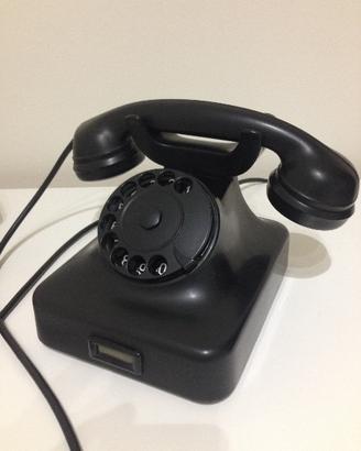 Telefono anni 50 in bachelite