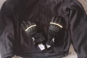 giacca più guanti da moto