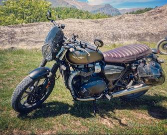 Triumph Street Twin 900