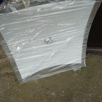 lampadario e pentole